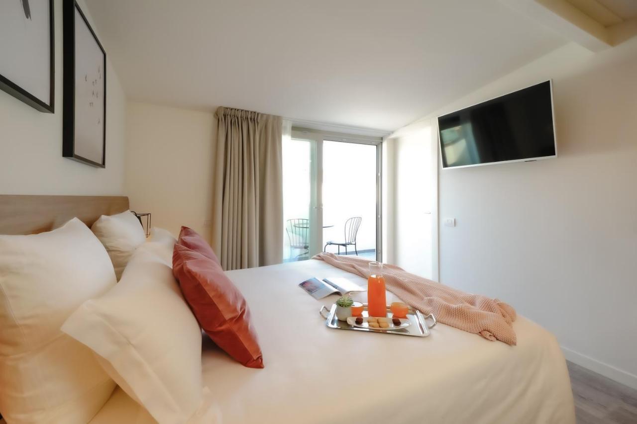 Bergamo Inn 15 Екстер'єр фото A room at the hotel